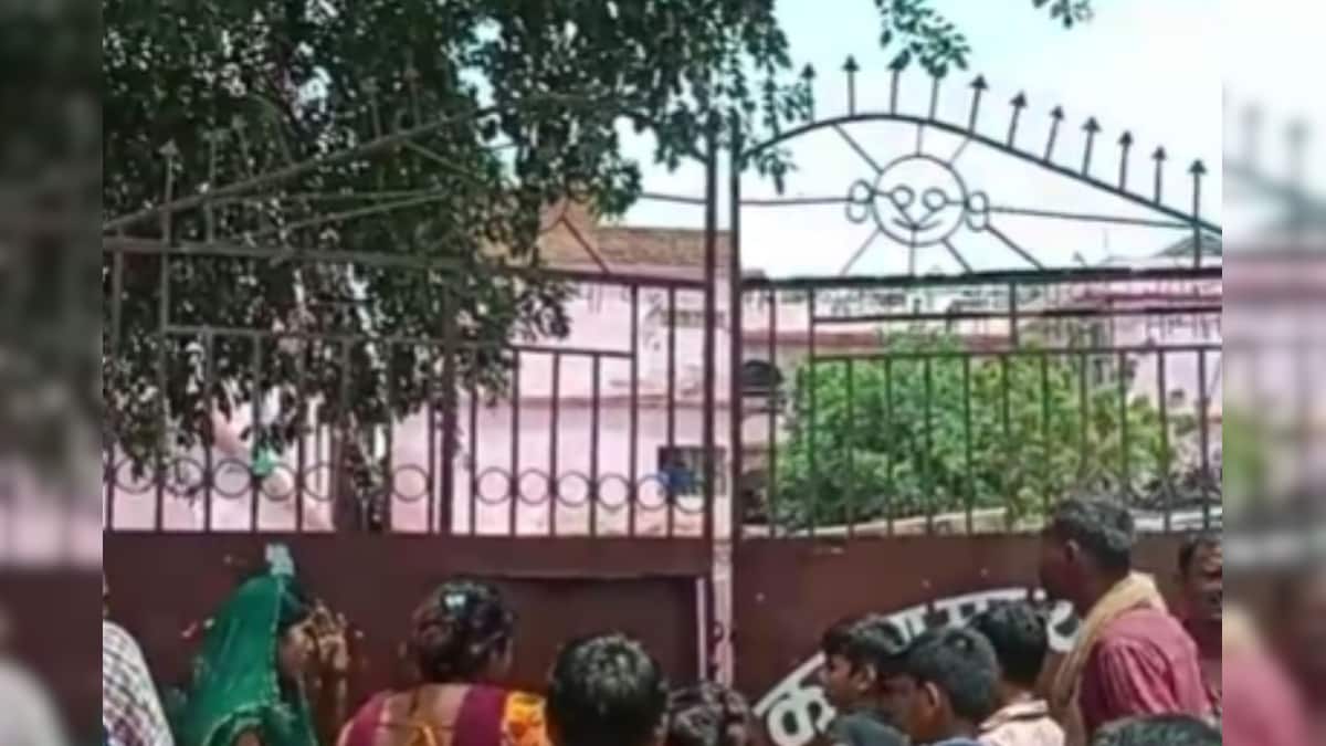 Video: Fire in Patna’s school! The fifth class student burned, angry people beat the police!