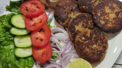 It will be made in such a pinch, nice green kebabs!