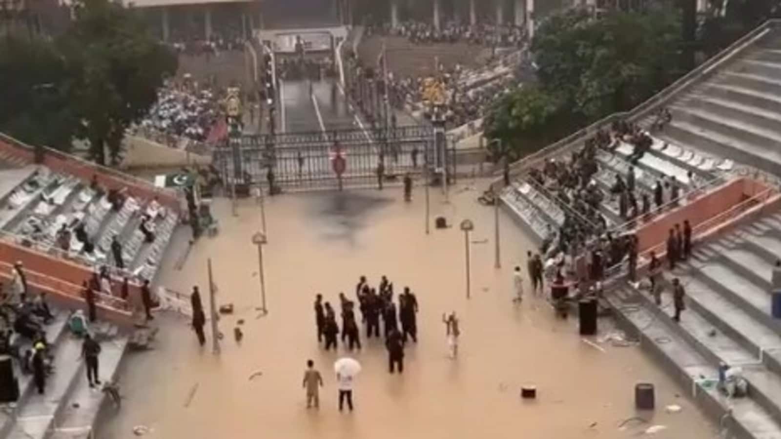 Flooding to the Wagah border of Pakistan goes viral, says Netizens ‘but they will still cry for water’