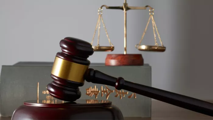 Supreme Court Order in Delhi, Private Hospital will continue to treat the category of 12 -year -old teen -a -Court orders treatment EWS category case at Delhi Hospital