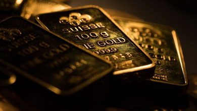 The price of gold is near its historic summit, amid the anticipation of the federal reserve