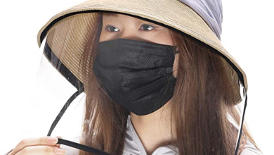 amazon’s-$-25-solar-hat-facets-a-to-hand-detchable-face-defend:-‘handsome-and-functional’