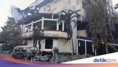 The situation is heated in Makassar last night: DPRD building has burned, 3 people are dead