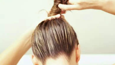 banish-inexperienced-tones-from-chlorine-on-blonde-hair-the-use-of-kitchen-merchandise