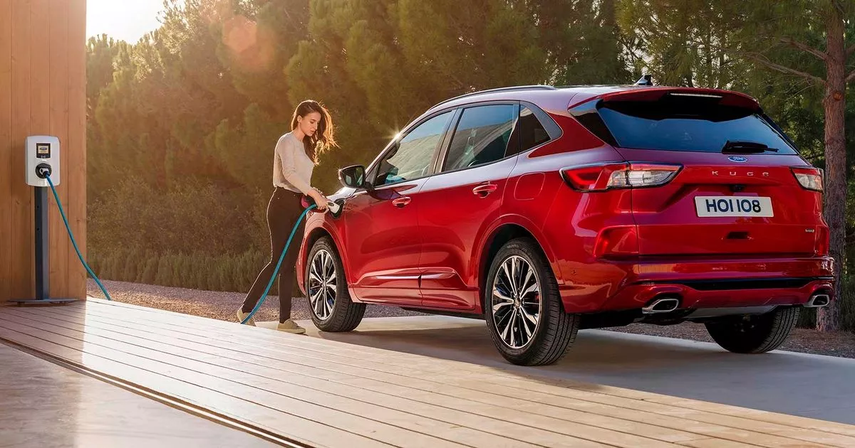 ford-offers-drivers-four-notice-warning-as-mannequin-is-at-threat-of-catching-fire