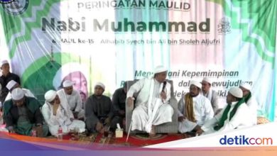 Habib Rizieq asks people not to move before there is command