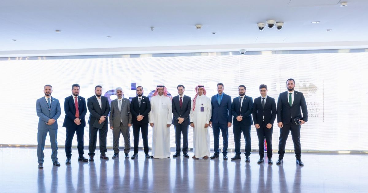 The Syrian Minister of Communications sees the “STC” digital services