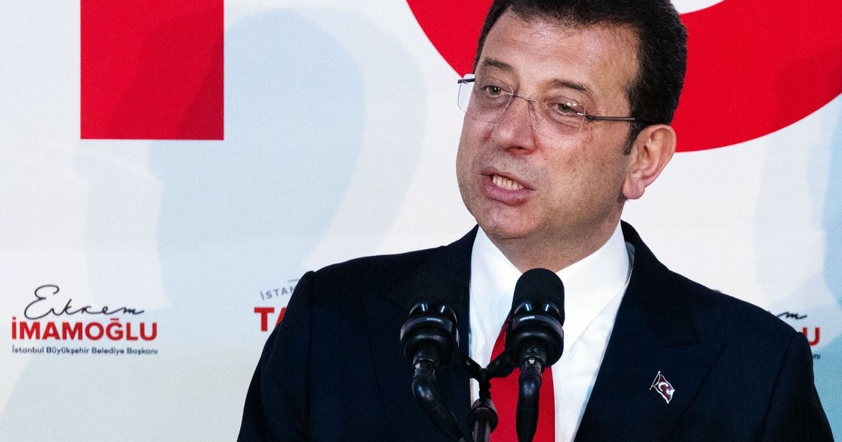 Turkish origin falls to the overthrow of a prominent leader of the opposition