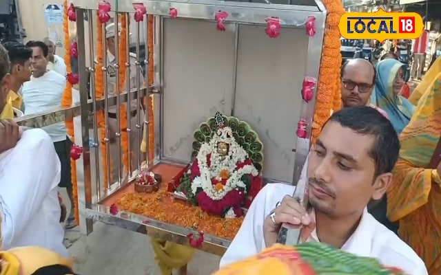 Where Ram lived his exile, Krishna will go there … Palak Pavade in Mandakini River laid waiting for 27 years