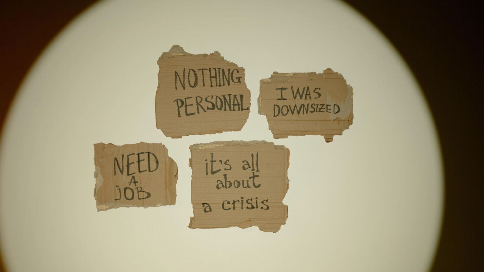 “Right to choose family above work?” Here’s how Netizens responded to advice on the burning bridges and the work-life