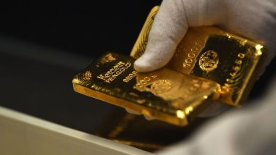 Gold rises to a new standard level after US work data