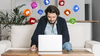 مديري يتابعني على إنستغرام.. هل يتجاوز حدود المهنية؟ ٦ تساؤلات يجب أن تطرحها