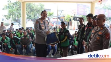 Priok Regional Police have free health controls and social services for Ojol drivers