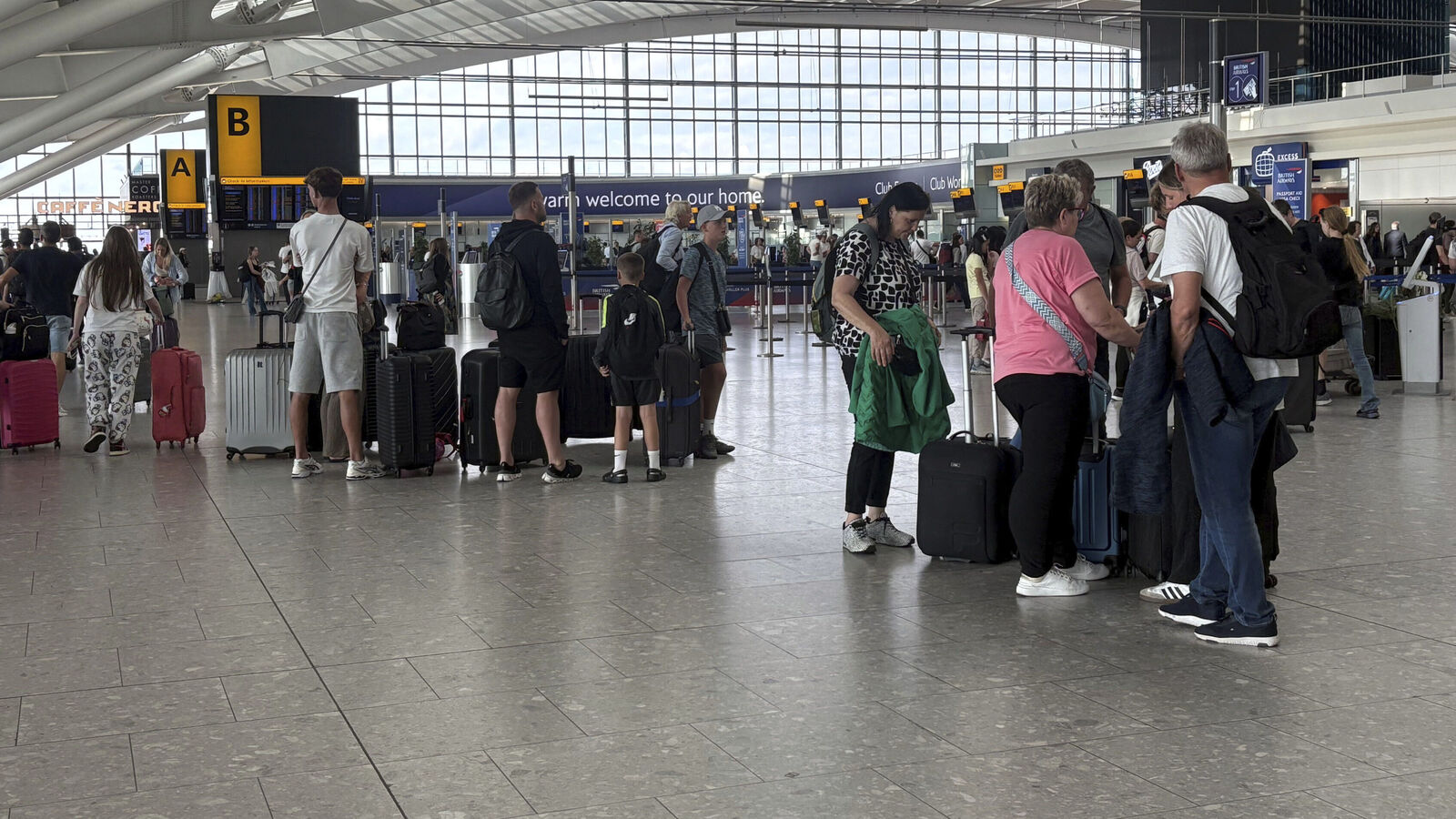 London’s Heathrow Airport closes terminal 4 amid emergency response; Other terminal is not affected