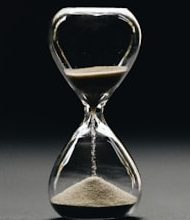 Does age really grow slowly in space?