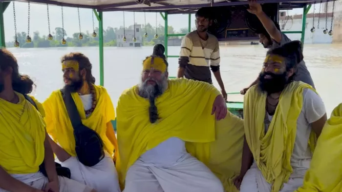 Saint Premanand: Saint Premanand, who was distressed by the flooding, helped the victims spread by the followers – Sant Premanand notes Vrindavan flood situation.