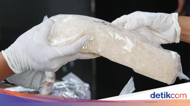 Drug dealers are arrested in South Jakarta, methamphetamine in the camouflage in the bulb