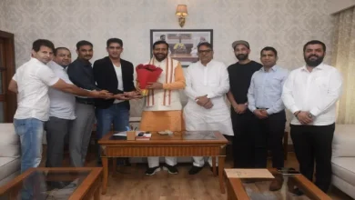 Arjun Awardi players claim to Open Sports Academy in towns in Haryana, Boxer Vijender complied with CM -the question to opening sports academies in the towns of Arjun Awards in Haryana boxer Vijender met cm