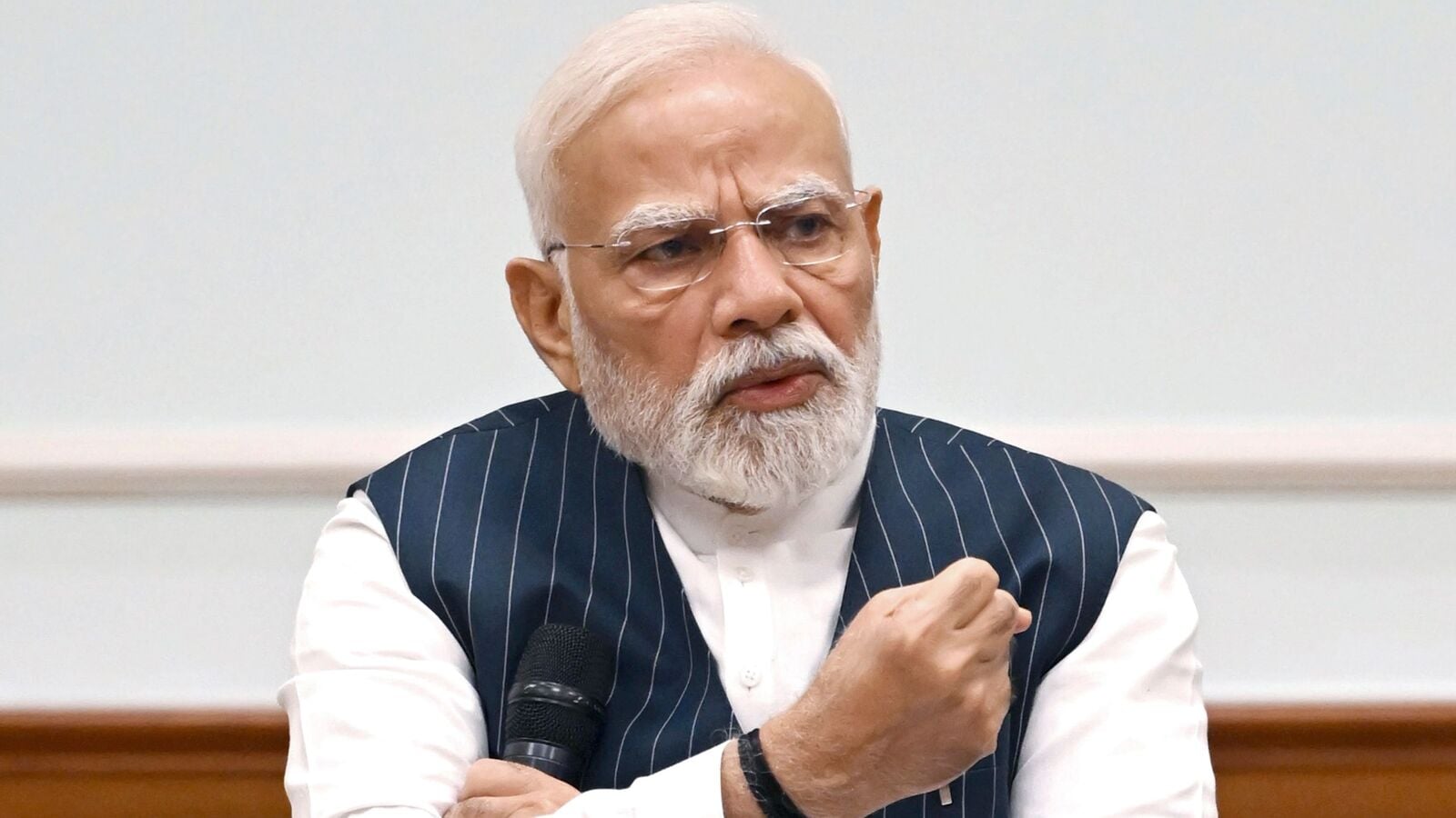 Punjab floods: PM Modi does air survey, announce £ 1,600 crore financial aid to