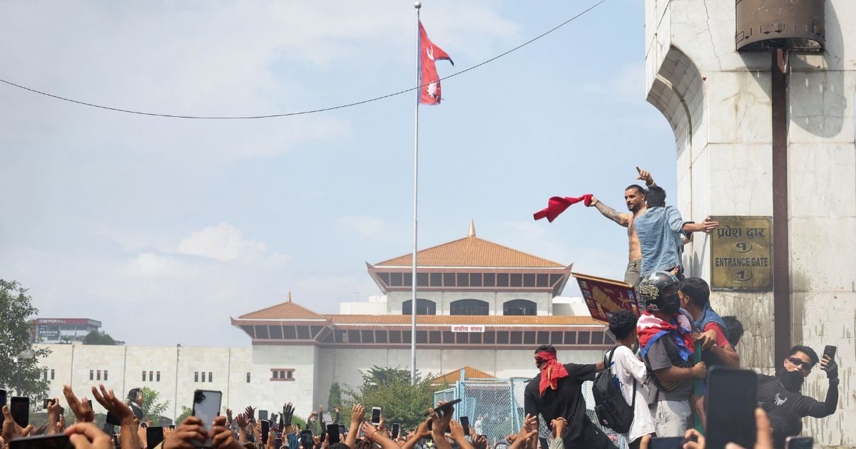 Prime Minister’s chairman in Nepal, Raja is also in battle, will Hindu nation return now?