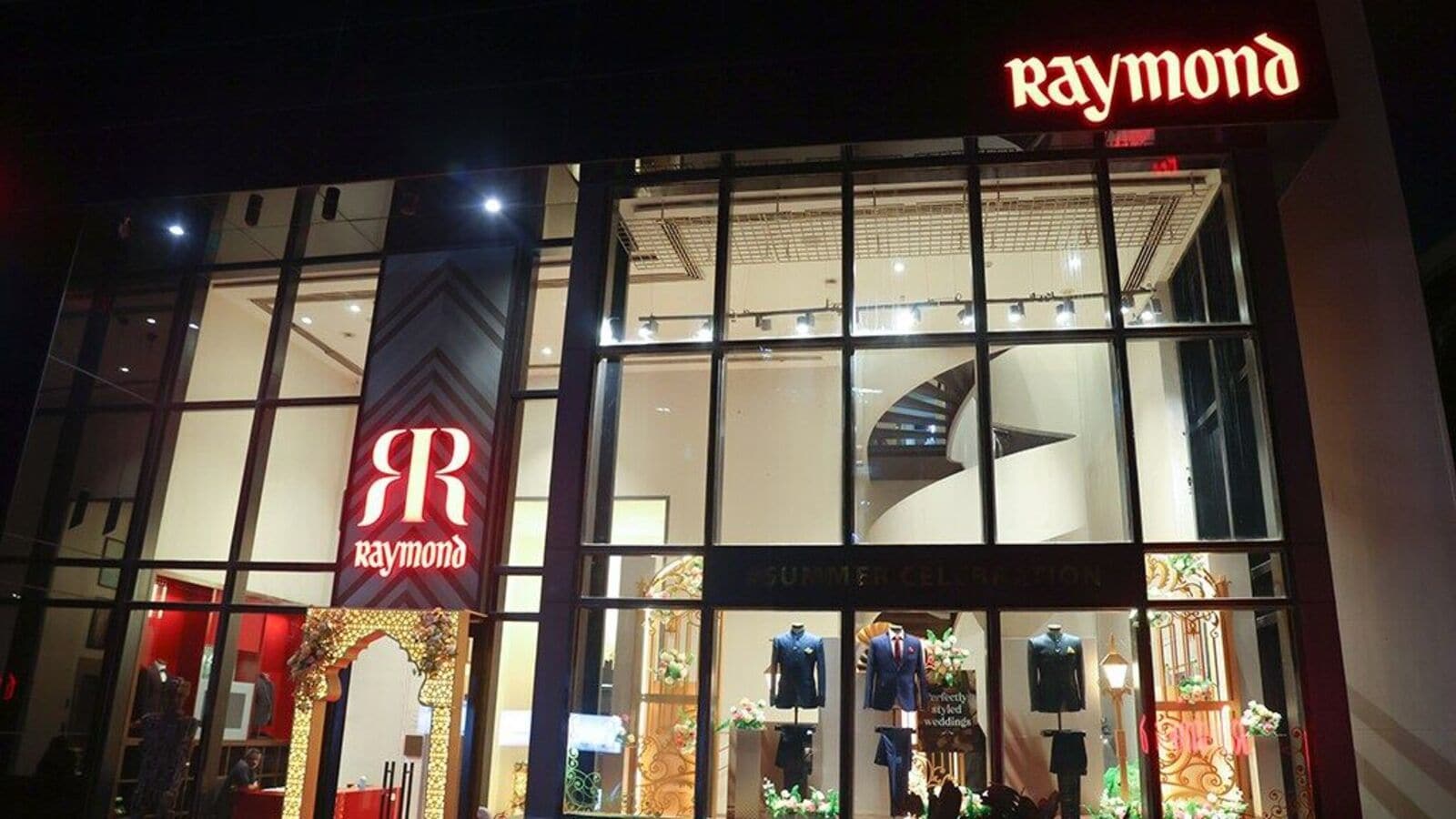 Raymond is open to acquisitions, bets on real estate for the next growth phase