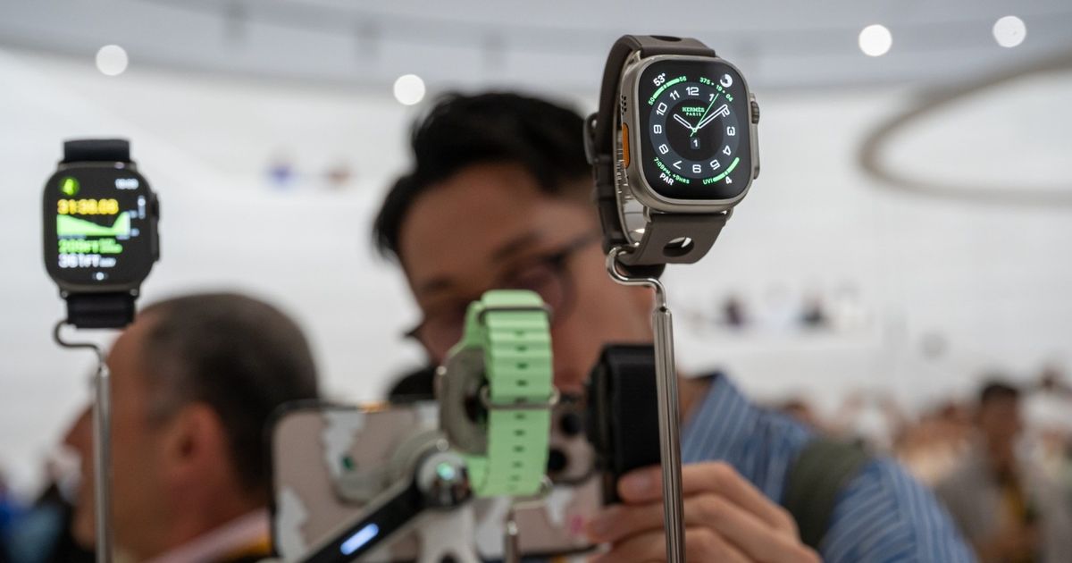 The new “Apple” watches monitor blood pressure and sleep quality