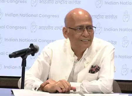 Election Commission does not work itself, now allegations about Pawan Kheda: Abhishek Manu Singhvi