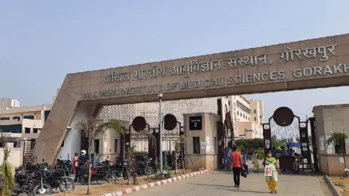 Gorakhpur AIIMS: A deficit of doctors in Gorakhpur AIIMS increases concern, which increases increasing number of patients in OPD – Gorakhpur aiims urologist and nephogist deficiency delayed kidney treatment