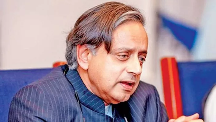‘English is not the language that …’, Tharoor’s answer to the trollers about the assertion of Jamaat-e-Islam praise