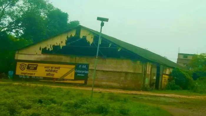 Ramgarh News: Glass factory in Bhadaninagar will find work on the path of reopening