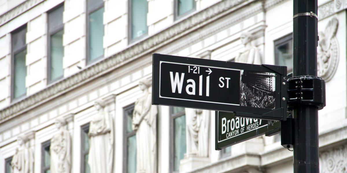 BREAKING DOWN ALL THE RECRUITING DRAMA ROCKING THE PE INDUSTRY – ryan