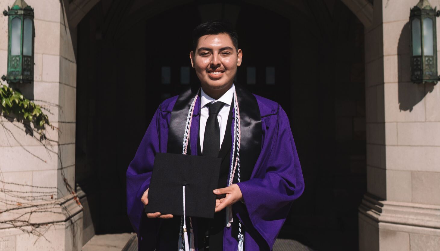 northwestern-college-pupil-predicament-to-graduate-–-as-his-parents-face-deportation