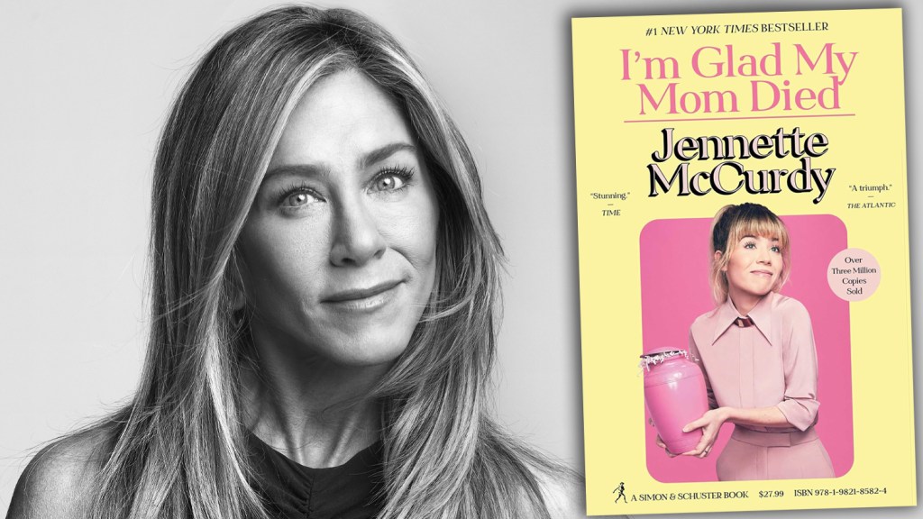 jennifer-aniston-stars-in-apple-sequence-in-step-with-jennette-mccurdy-memoir