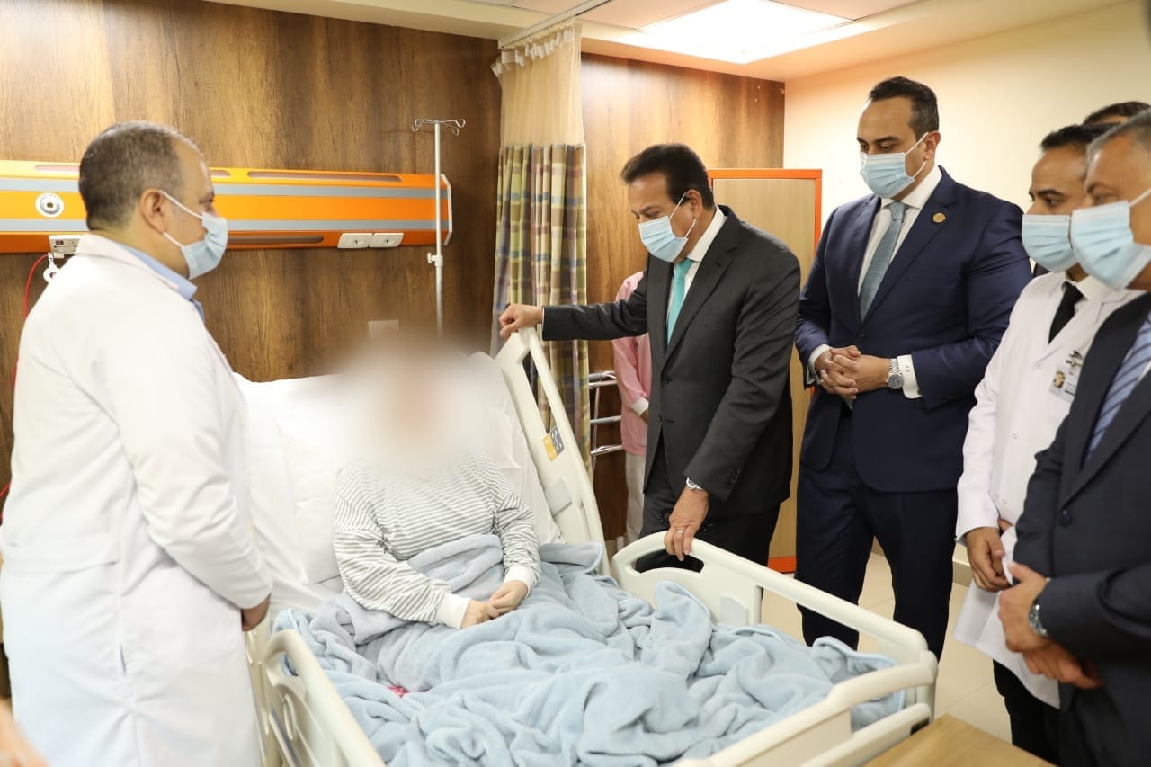 وزير الصحة يتابع أعمال تجهيز المخن الاستراتيجي لفرع هيئة الرعاية الصحية بالإسماعية – ryan