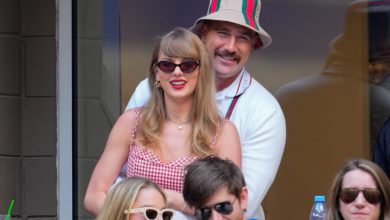 what’s-taylor-swift-upstaging-with-her-engagement-submit?