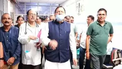 Chief Minister Dhami Inspect the Doon Hospital, Interaction with Patients Directly