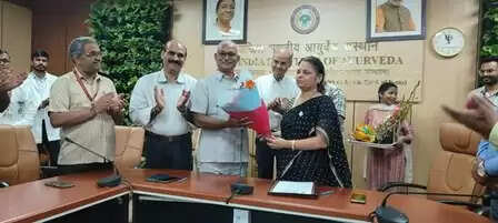 Delhi: Prof. Pradeep Kumar Prajapati took over as director of the All India Ayurveda Institute