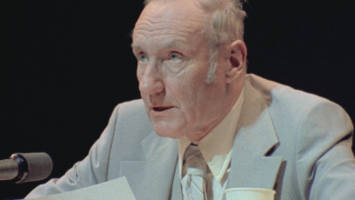 william-s.-burroughs-taks-middle-stage-in-an-acty-new-york-time-pill