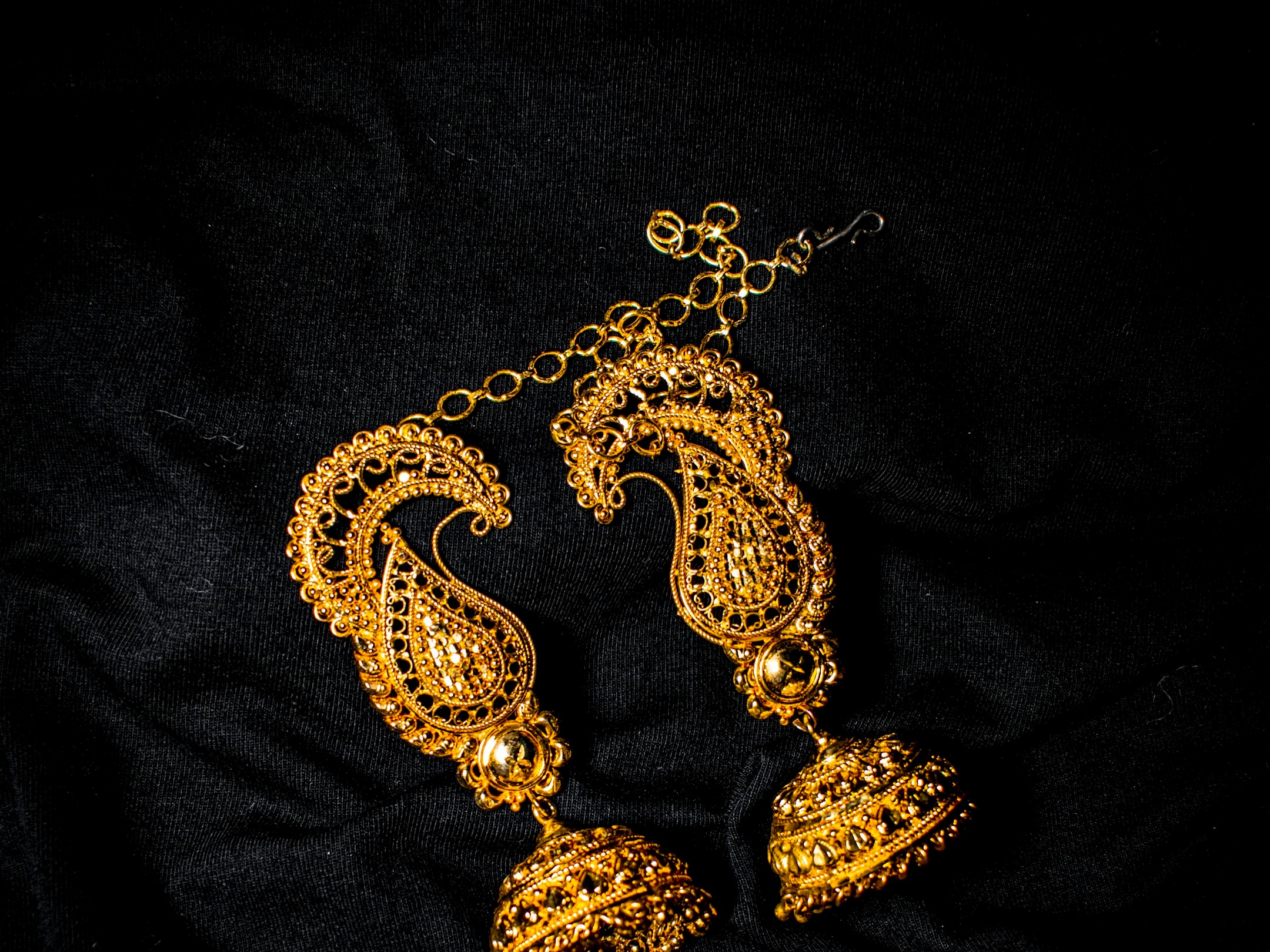 Why is artificial jewelry in trend these days?
