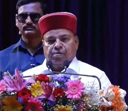 Karnataka: Governor Thawar Chand Houlot inspired farmers in seed bursary