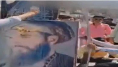 Abhishek of Aurangzeb’s photo with milk! There was a riot in Akola, video became viral