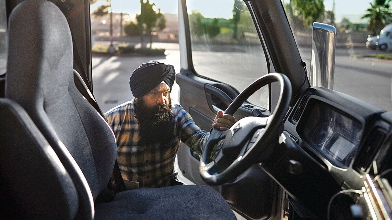Sikh truck drivers in California say they are plagued after the arrest of Harjinder Singh in the deadly Florida crash