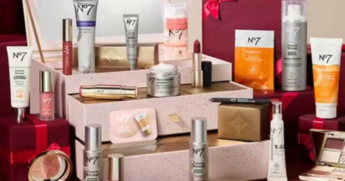 elegance-followers-bustle-to-boots-as-no7-elegance-advent-calendar-with-‘perfect-ever’-launches