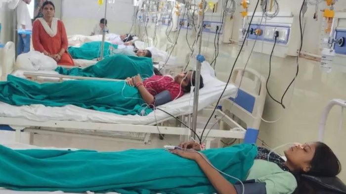 Food poisoning in the Nursing Institute of Muzaffarpur has weakened the condition of students, treatment in hospital – food poisoning at Muzaffarpur Nursing Institute students in hospital