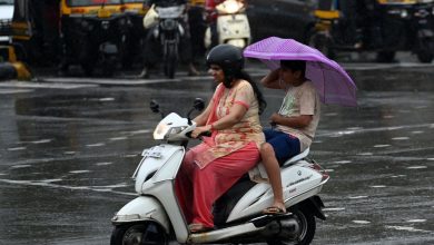 Heavy Rain Batters Mumbai, IMD warns against more showers; Water logging, traffic in these areas