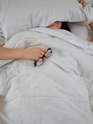 Improve sleep quality with 8 habits!