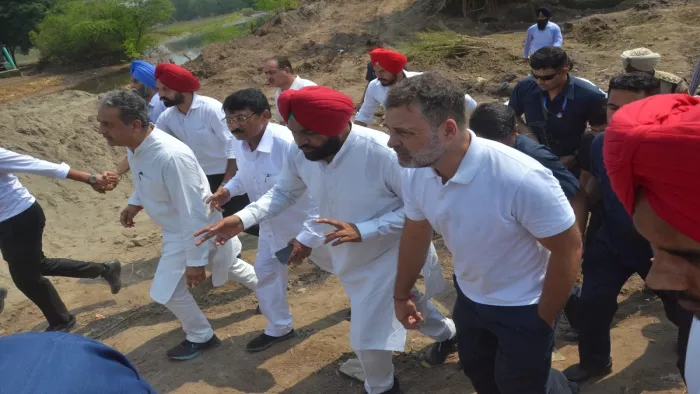 Rahul Gandhi visited the flood sections in Punjab, saw the crops -end contracts houses, understood the pain of the victims – Rahul Gandhi visited the flood sections of Punjab, and the underwater crops and broken homes had the pain downright