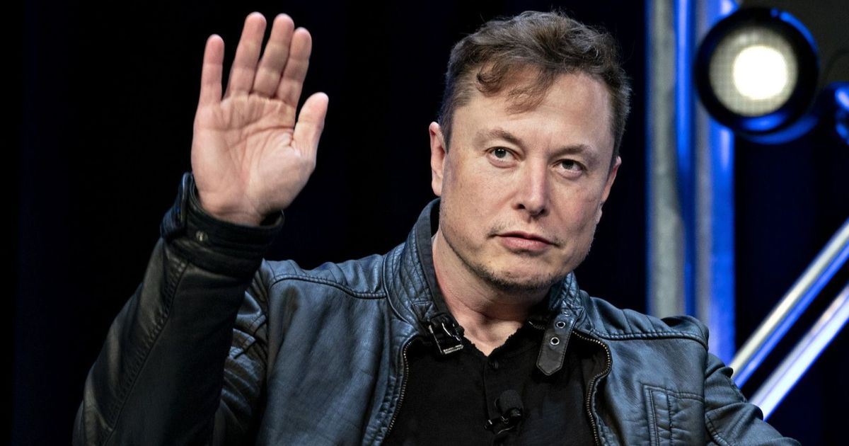 Elon Musk buys shares in ‘Tesla’ for one billion dollars