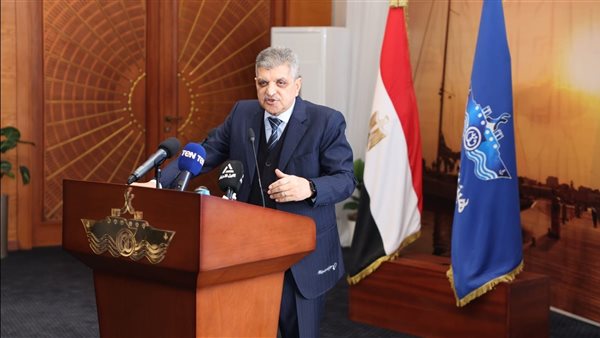 جميع شركات الإنقاذ العالمية توقعوا أن يستغرق حادث جنوح إيفرجيفن من 3 لـ6 أشهر – ryan