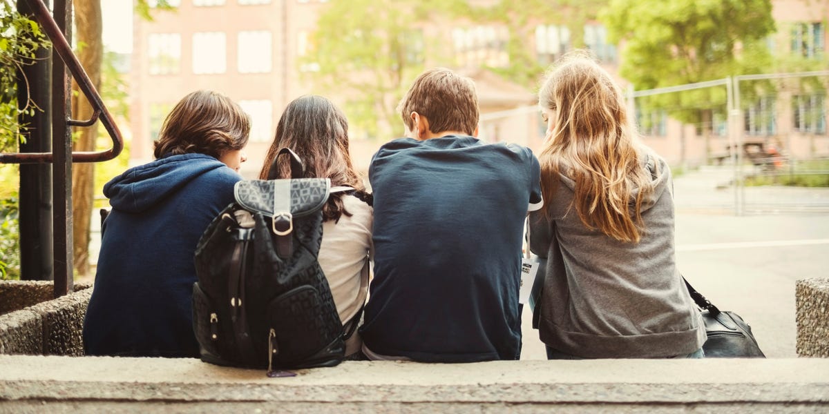 My Social Lives Arees Thriving, But My Wallet Isn’t – ryan